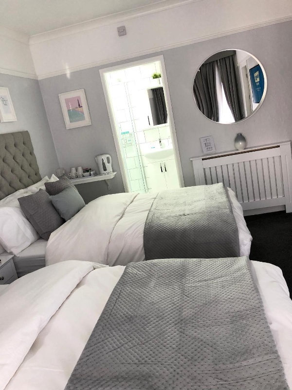 Chadberry House Hotel image 1